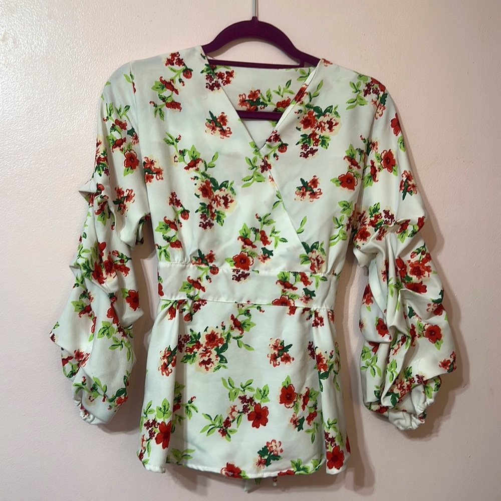 Good condition floral blouse